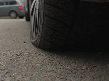 Neumático pinchado Neumático pinchado