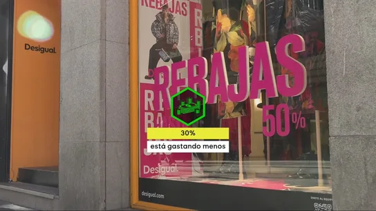 Menos compradores y mucho menos gasto: la venta de ropa cae en picado en las rebajas de invierno Menos compradores y mucho menos gasto: la venta de ropa cae en picado en las rebajas de invierno