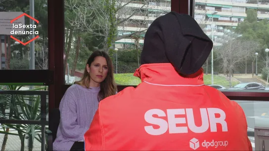 Repartidores de paquetería en Barcelona denuncian sufrir jornadas interminables con un horario imposible Repartidores de paquetería en Barcelona denuncian sufrir jornadas interminables con un horario imposible