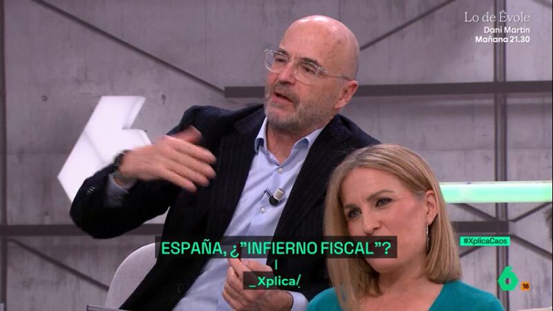 Javier Díaz-Giménez llama a pagar los impuestos sin quejarse: "Esto es una esquizofrenia fiscal"