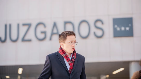 El portavoz de Sumar, Íñigo Errejón, a la salida de los juzgados de Plaza Castilla El portavoz de Sumar, Íñigo Errejón, a la salida de los juzgados de Plaza Castilla