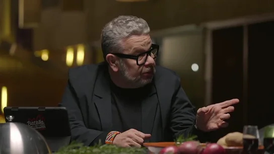 Alberto Chicote interrumpe la grabación de Batalla de restaurantes al ver así a una hostelera: "Estás temblando" Alberto Chicote interrumpe la grabación de Batalla de restaurantes al ver así a una hostelera: "Estás temblando"
