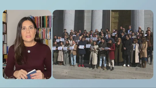 María Llapart denuncia los insultos que sufren de "pseudoperiodistas" y agitadores ultra en el Congreso María Llapart denuncia los insultos que sufren de "pseudoperiodistas" y agitadores ultra en el Congreso