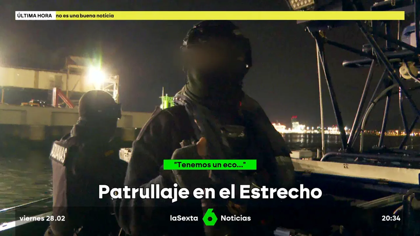 MVT en Acción, dentro de la lucha contra el narco: "Si no llegamos a frenar los pasamos por encima" Desde dentro Acompañamos durante una noche a cuerpo armado de Hacienda en Algeciras, un punto caliente del narcotráfico de hachís y cocaína y el contrabando de tabaco. Solo 14 kilómetros separan esta zona de España de Marruecos