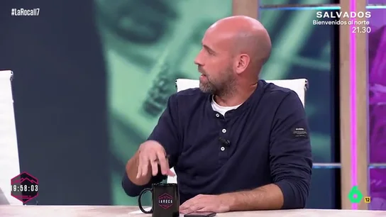 Gonzalo Miró, a Antonio Naranjo: "Una empresa que paga 1.000 euros a un empleado, probablemente recibe más dinero de él" Gonzalo Miró, a Antonio Naranjo: "Una empresa que paga 1.000 euros a un empleado, probablemente recibe más dinero de él"