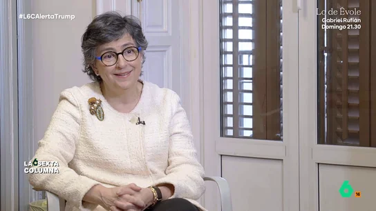 La exministra de Exteriores González Laya explica cómo es negociar con Trump: "Con el revólver cargado y encima de la mesa" "Es la única manera que entiende alguien que quiere claramente utilizar la fuerza en sus relaciones internacionales", afirma la exministra de Exteriores Arancha González Laya, que negoció con Donald Trump durante su primera Administración.