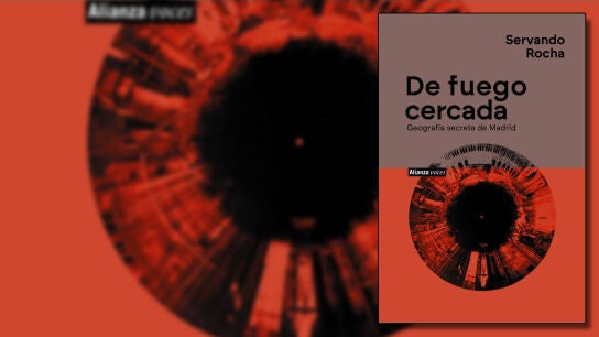 Portada de 'De fuego cercada', de Servando Rocha