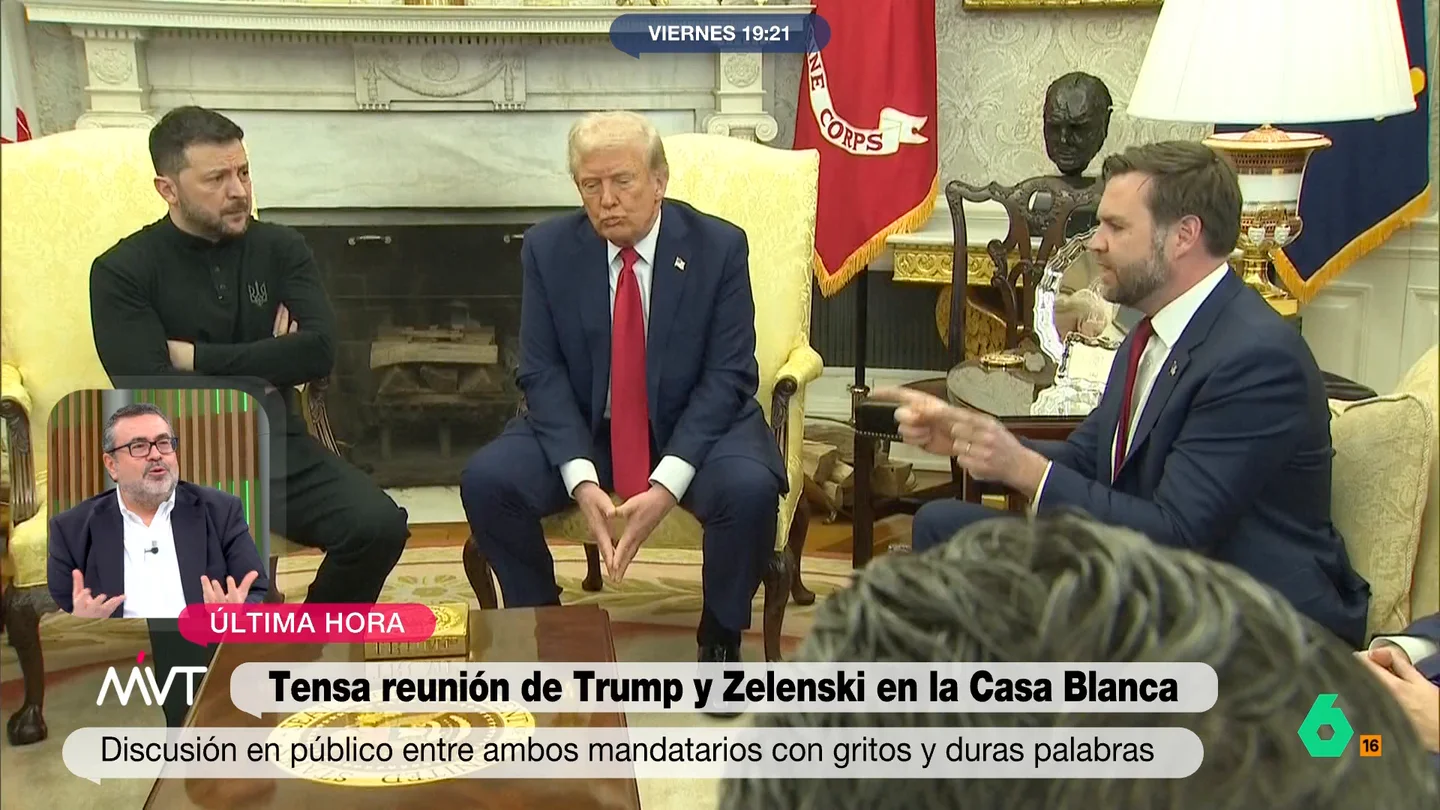 Pedro Rodríguez, sobre las mofas de Trump a Zelenski: "Le critica la forma de vestir un tipo que está pintado de color Fanta de naranja" Pedro Rodríguez, sobre las mofas de Trump a Zelenski: "Le critica la forma de vestir un tipo que está pintado de color Fanta de naranja"