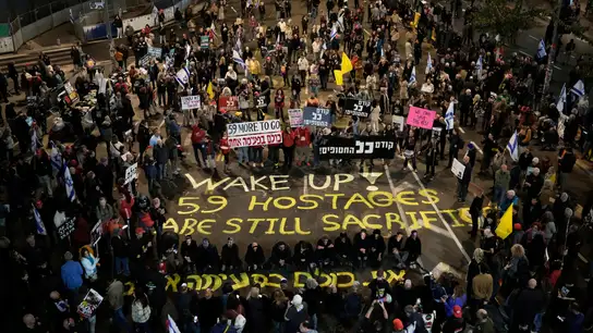 Manifestación en Tel Aviv pidiendo la liberación de los rehenes israelíes retenidos por Hamás Manifestación en Tel Aviv pidiendo la liberación de los rehenes israelíes retenidos por Hamás