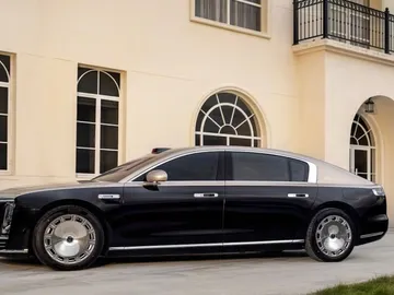 Comparte nombre con el Ebro S800, pero es un coche de Huawei con 850 CV que competirá con Rolls-Royce Comparte nombre con el Ebro S800, pero es un coche de Huawei con 850 CV que competirá con Rolls-Royce