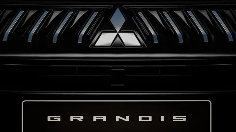 Mitsubishi Grandis Mitsubishi Grandis