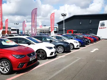 Coches km 0, ¿son realmente tan buenos como los nuevos sacados de concesionario? Mitos y verdades Coches km 0, ¿son realmente tan buenos como los nuevos sacados de concesionario? Mitos y verdades