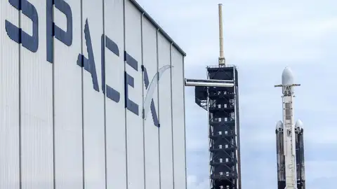 Cohete Falcon Heavy de SpaceX Cohete Falcon Heavy de SpaceX
