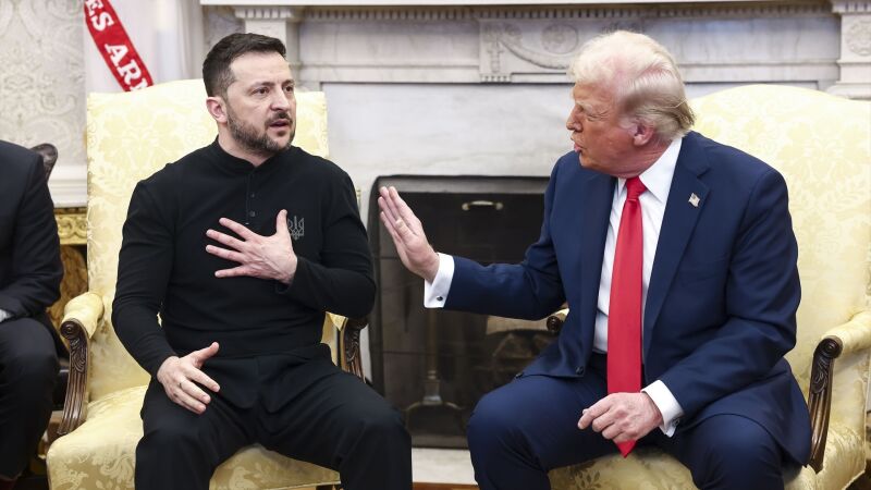 Imagen de archivo de Trump y Zelenski.