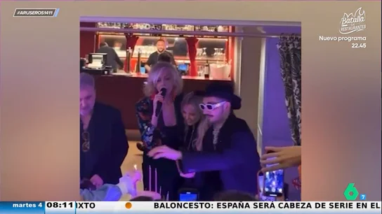Ana Mena, sorprendida por Bibiana Fernández en su cumpleaños: "No se esperaba que le cantara así el 'cumpleaños feliz'" Ana Mena, sorprendida por Bibiana Fernández en su cumpleaños: "No se esperaba que le cantara así el 'cumpleaños feliz'"