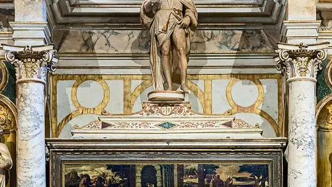 Interior de la Iglesia de San Roque de Venecia Interior de la Iglesia de San Roque de Venecia