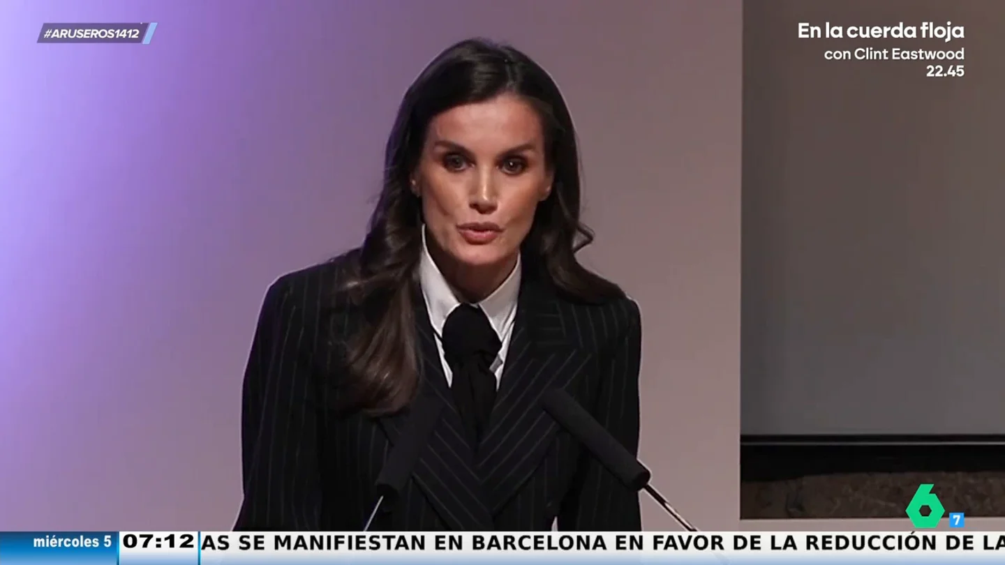 El discurso de la reina Letizia sobre las enfermedades raras: "Las madres me piden que no me canse de pedir investigación" El discurso de la reina Letizia sobre las enfermedades raras: "Las madres me piden que no me canse de pedir investigación"