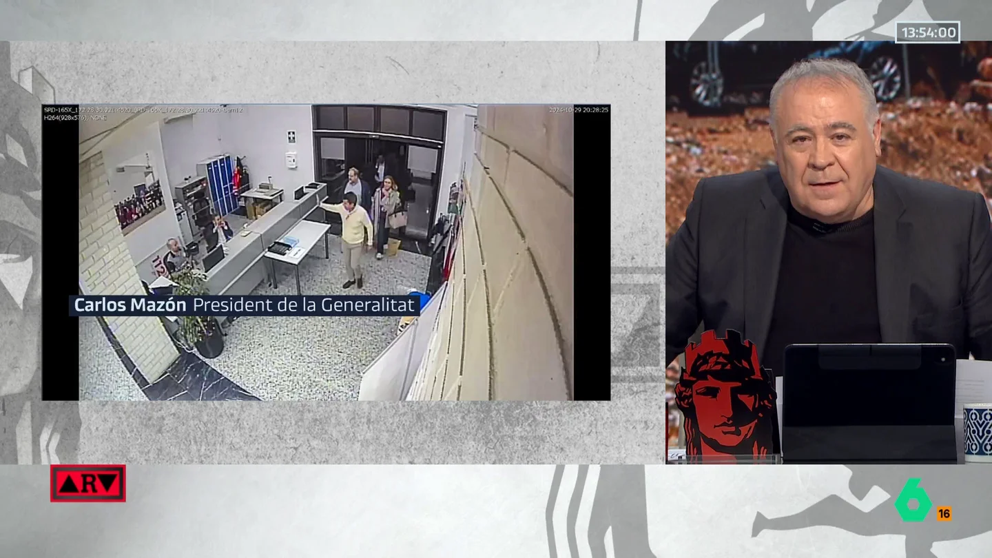 Ferreras estalla con las mentiras de Mazón sobre la DANA: "¿Qué broma es esta sobre 200 muertos? ¡Valencia se estaba muriendo!" Ferreras estalla con las mentiras de Mazón sobre la DANA: "¿Qué broma es esta sobre 200 muertos? ¡Valencia se estaba muriendo!"