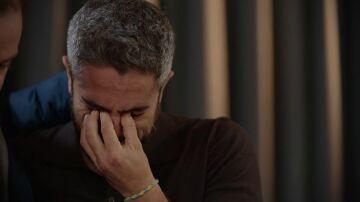 El consejo del padre de Roberto Leal, alba&ntilde;il desde los 11 a&ntilde;os que le cambi&oacute; la vida al presentador: "Estudia, que yo no pude"