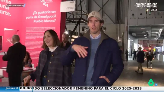 El enfado de Íñigo Onieva con la prensa delante de Tamara Falcó en ARCO: "Ella está incómoda" El enfado de Íñigo Onieva con la prensa delante de Tamara Falcó en ARCO: "Ella está incómoda"