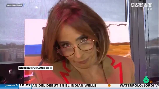La reacción viral de María Patiño al 'dardo' de David Valldeperas sobre su edad en directo La reacción viral de María Patiño al 'dardo' de David Valldeperas sobre su edad en directo