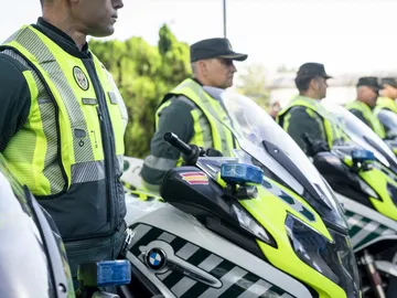 Chalecos con Airbag de la Agrupación de la Guardia Civil de Tráfico Chalecos con Airbag de la Agrupación de la Guardia Civil de Tráfico