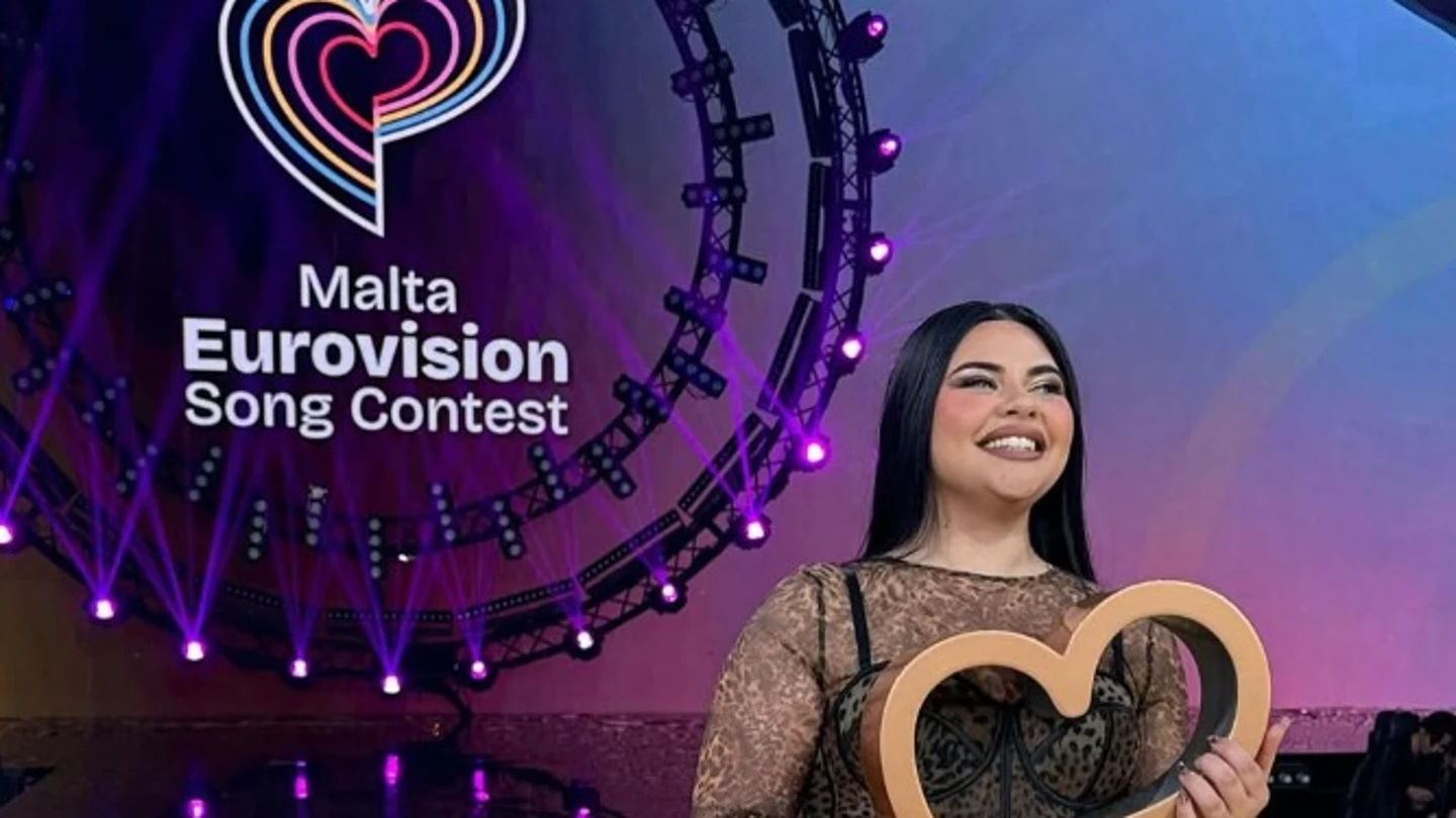 Eurovisión veta la canción de Malta por hacer un juego de palabras con la popular expresión "sirviendo coño" Eurovisión veta la canción de Malta por hacer un juego de palabras con la popular expresión "sirviendo coño"
