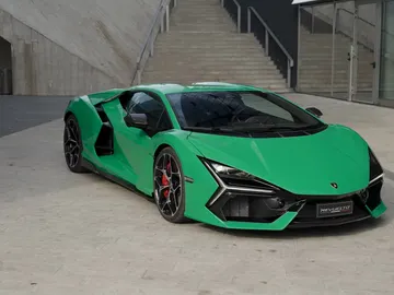 Lamborghini Revuelto Lamborghini Revuelto