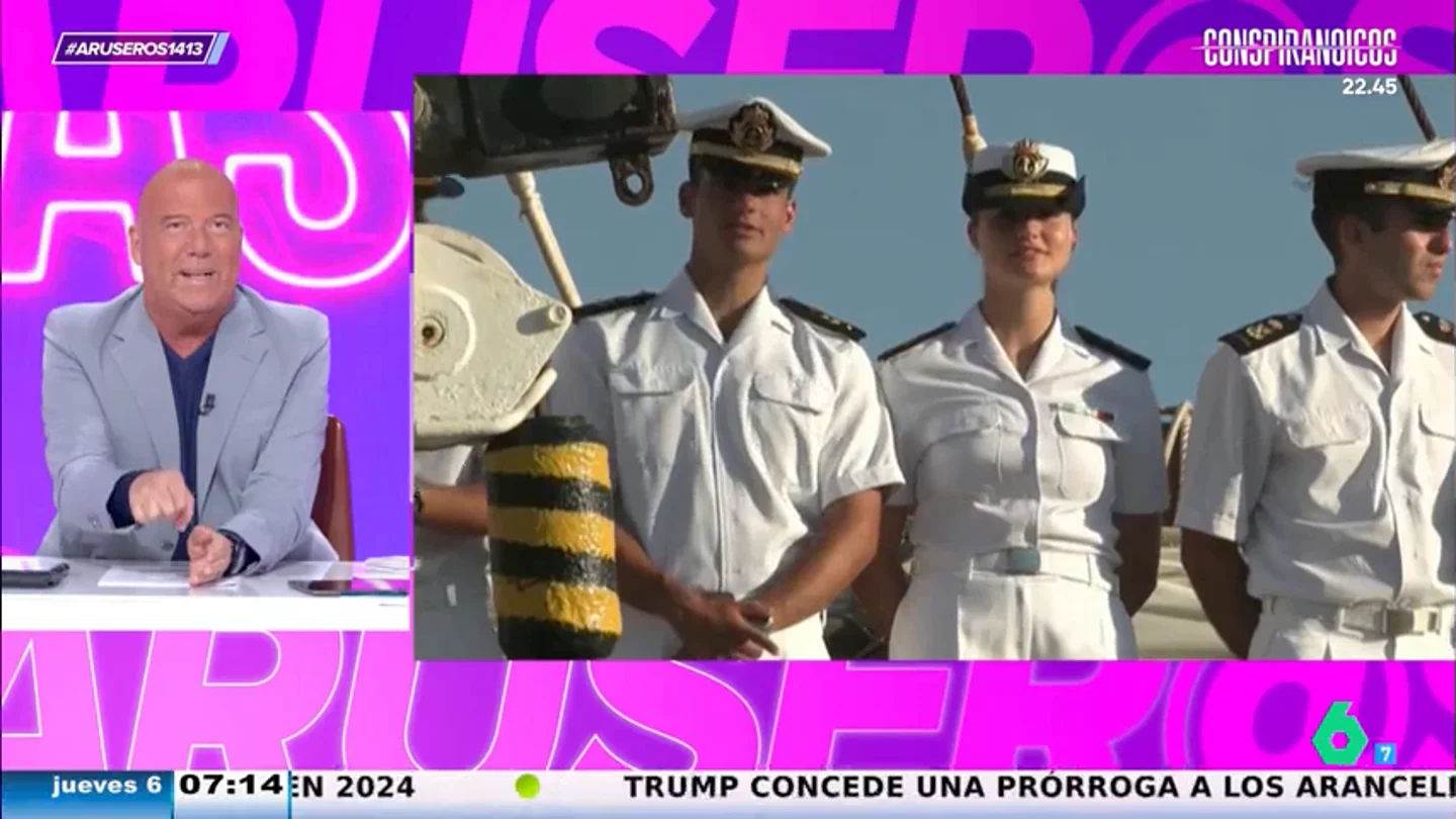 Alfonso Arús, al ver a Leonor llegar a Montevideo con sus compañeros: "Los uniformes han encogido" Alfonso Arús, al ver a Leonor llegar a Montevideo con sus compañeros: "Los uniformes han encogido"