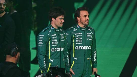 Lance Stroll y Fernando Alonso Lance Stroll y Fernando Alonso