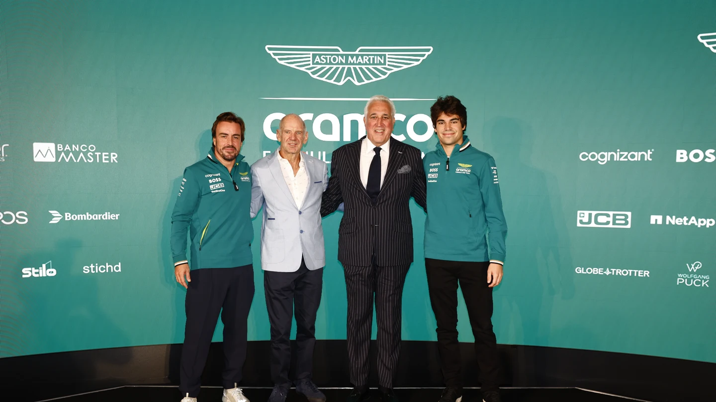 Fernando Alonso, Adrian Newey, Lawrence Stroll y Lance Stroll Fernando Alonso, Adrian Newey, Lawrence Stroll y Lance Stroll