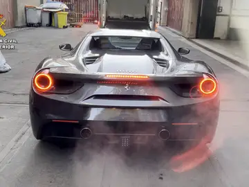 Ferrari incautado Policía Ferrari incautado Policía