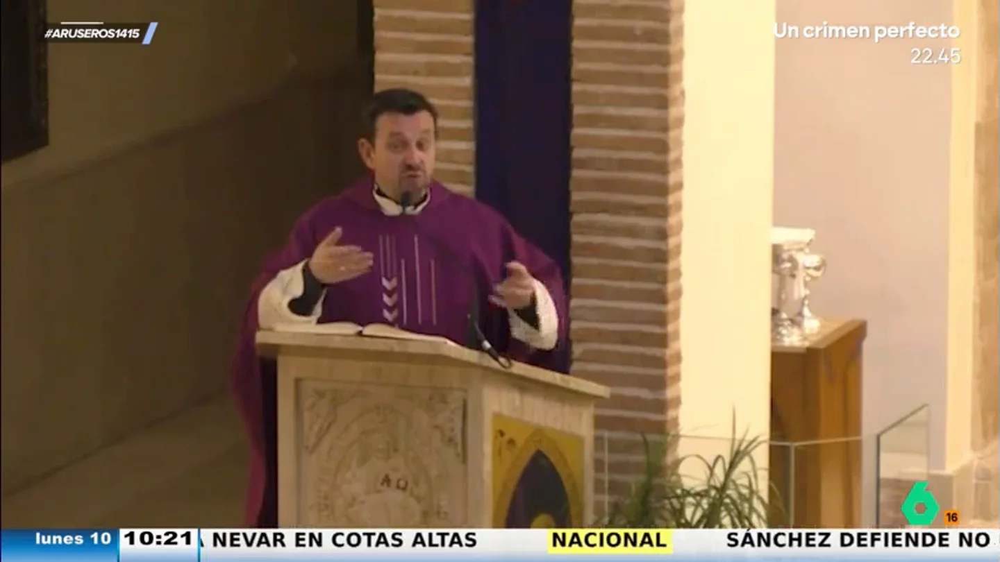 El cura de Valdepeñas, sobre 'La Isla de las Tentaciones': "¿Cuánto bien hace?, ¿os enseña cosas hermosas?" El cura de Valdepeñas, sobre 'La Isla de las Tentaciones': "¿Cuánto bien hace?, ¿os enseña cosas hermosas?"