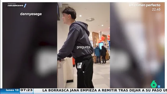 Un joven muestra todas las cosas gratis que le regalan el día de su cumpleaños: "Hay una leyenda que dice..." Un joven muestra todas las cosas gratis que le regalan el día de su cumpleaños: "Hay una leyenda que dice..."