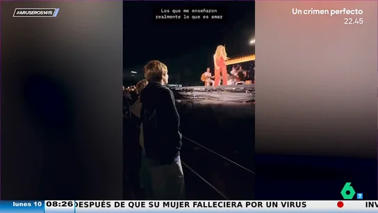 Shakira desvela en este vídeo cómo actúan sus hijos mientras ella canta en pleno concierto Shakira desvela en este vídeo cómo actúan sus hijos mientras ella canta en pleno concierto
