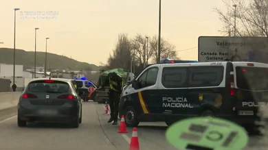Un toxicómano detenido en un control policial en la Cañada Real, a Equipo de Investigación: "Soy autónomo, tengo una empresa de construcción" Un toxicómano detenido en un control policial en la Cañada Real, a Equipo de Investigación: "Soy autónomo, tengo una empresa de construcción"