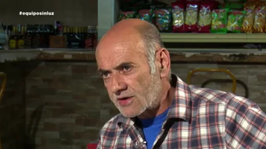 La confesión del propietario de un bar ilegal en La Cañada Real: "He llegado a tener hasta un club de alterne aquí" La confesión del propietario de un bar ilegal en La Cañada Real: "He llegado a tener hasta un club de alterne aquí"
