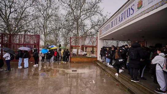 Suspenden clases en varios centros educativos en Talavera de la Reina (Toledo) por riesgo de inundaciones Suspenden clases en varios centros educativos en Talavera de la Reina (Toledo) por riesgo de inundaciones