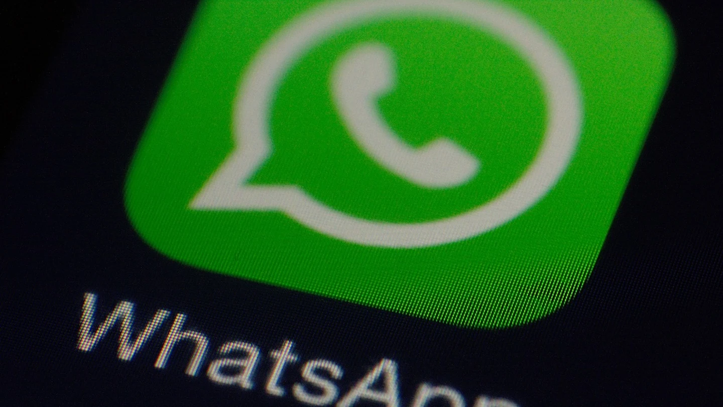 WhatsApp WhatsApp