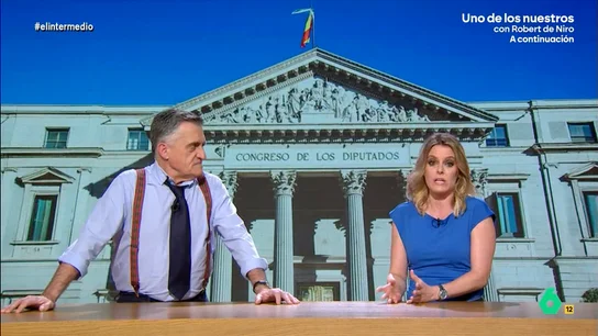 Andrea Ropero denuncia que les han echado de la calle del Congreso: "Agitadores ultras pueden entrar pero nosotros no" La reportera indica que el Congreso de los Diputados sigue sin acreditar a El Intermedio para poder llevar a cabo su labor periodística y que, además, la Policía ha impedido que hagan sus preguntas en la zona frente al Congreso.