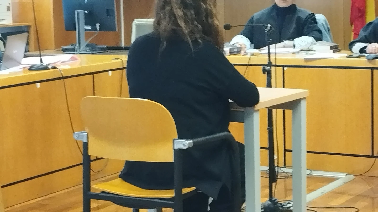 La tuitera 'Barbijaputa' durante el juicio en la Audiencia Provincial de Madrid. La tuitera 'Barbijaputa' durante el juicio en la Audiencia Provincial de Madrid.