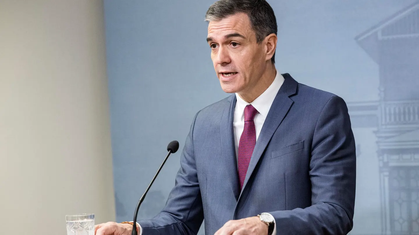Sánchez reconoce un ciberataque "llegado de Rusia" a España "la semana pasada" Sánchez reconoce un ciberataque "llegado de Rusia" a España "la semana pasada"