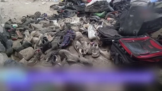 Restos humanos, prendas y casquillos de bala: hallan una fosa clandestina con crematorios en Jalisco (México) Restos humanos, prendas y casquillos de bala: hallan una fosa clandestina con crematorios en Jalisco (México)