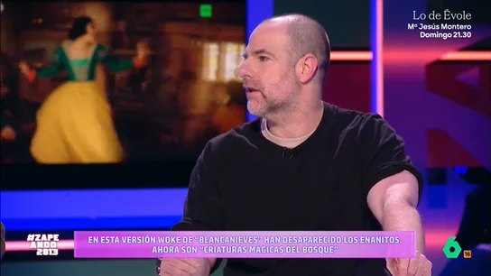 Alberto Rey cuenta qué ha pasado con los enanitos en la nueva versión de 'Blancanieves': "Son criaturas mágicas" Disney ha estrenado una versión de acción real de 'Blancanieves'. En esta ocasión, han prescindido de estos personajes que han sido sustituidos por unas criaturas mágicas del bosque que han sido generadas por ordenador.