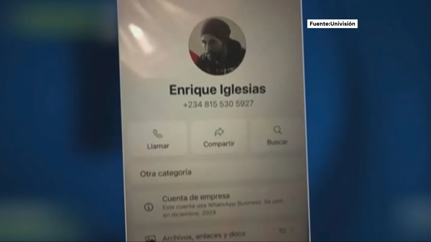 Una mujer se enamoró de un falso Enrique Iglesias y acabó siendo estafada: perdió casi 3.000 euros Una mujer se enamoró de un falso Enrique Iglesias y acabó siendo estafada: perdió casi 3.000 euros