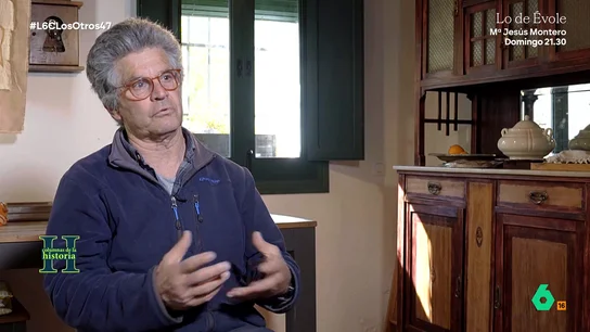 Juan Clavero, el ecologista al que intentaron quitarse de en medio colocándole 47 gramos de cocaína Juan Clavero, histórico de la lucha andaluza y miembro de Ecologistas en Acción, explica a laSexta Columna cómo fue su detención después de que alguien que trabajaba para el propietario de una finca contra la que protestaba le introdujera droga.