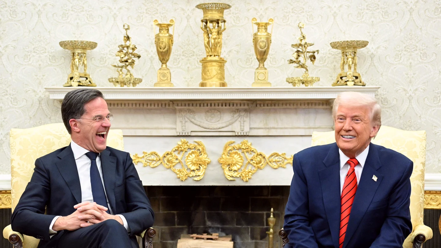 El secretario general de la OTAN, Mark Rutte, y el presidente de Estados Unidos, Donald Trump, en la Casa Blanca El secretario general de la OTAN, Mark Rutte, y el presidente de Estados Unidos, Donald Trump, en la Casa Blanca