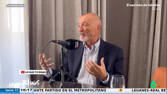 Arturo Pérez-Reverte, contra de los que presumen de ser analfabetos: "Nunca se alardeó tanto de la incultura" Arturo Pérez-Reverte