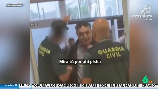 "Abogado, el que tengo aquí colgado": un guardia civil carga contra un turista italiano durante una pelea en el aeropuerto "Abogado, el que tengo aquí colgado": un guardia civil carga contra un turista italiano durante una pelea en el aeropuerto
