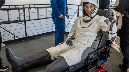 La astronauta Suni Williams, después de regresar a Tierra a bordo de una nave de SpaceX La astronauta Suni Williams, después de regresar a Tierra a bordo de una nave de SpaceX